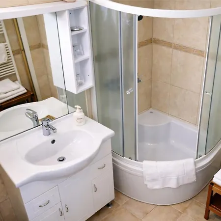 Poldi Apartman *