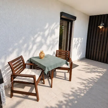 Poldi Apartman *
