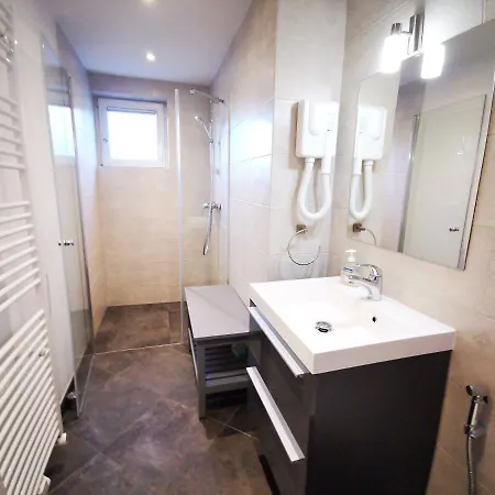 Poldi Apartman *