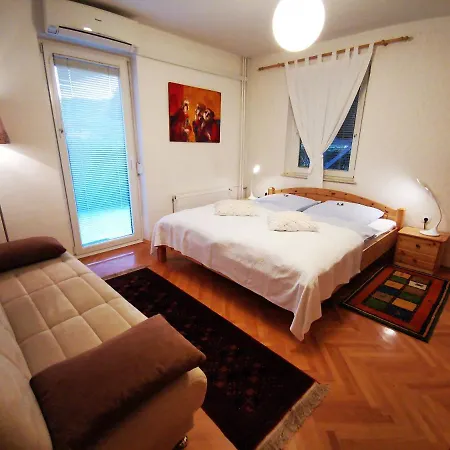 Apartment Poldi *