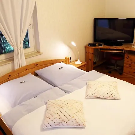 Poldi Apartment *